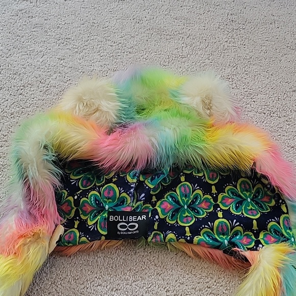 Spirit hood - Picture 7 of 7